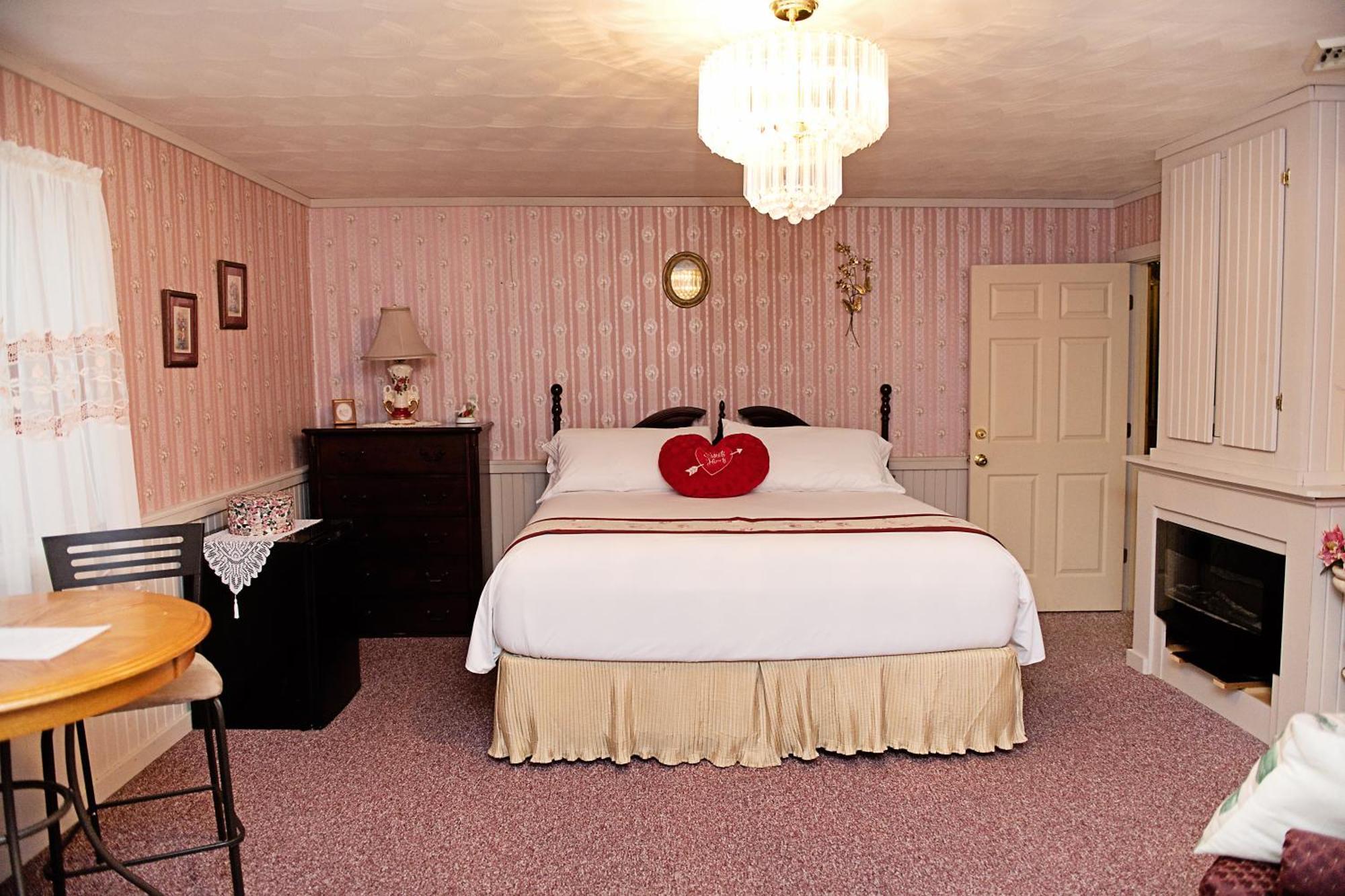 Bed & Breakfast Berry Patch 3*