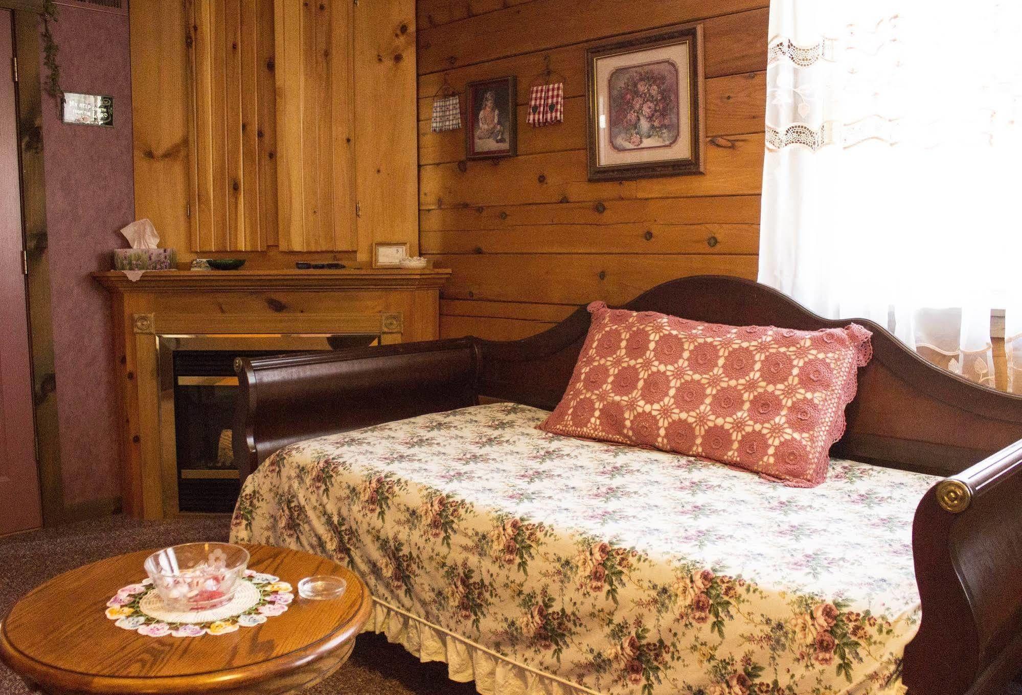 Berry Patch Bed & Breakfast 3*